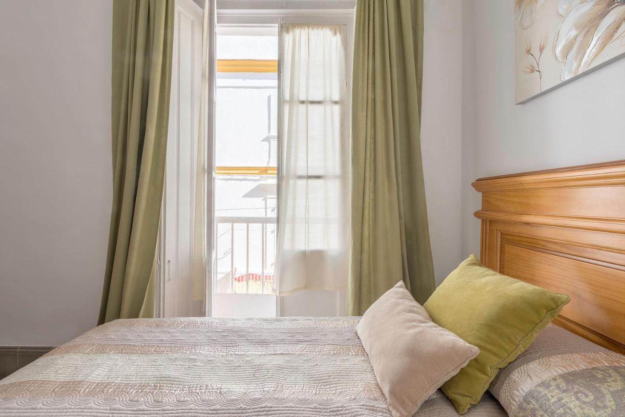 Vivienda del Siglo xviii en el Casco Histórico Villa El Puerto de Santa María Exterior foto